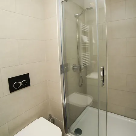 Medproper Airport 4* Istanboel